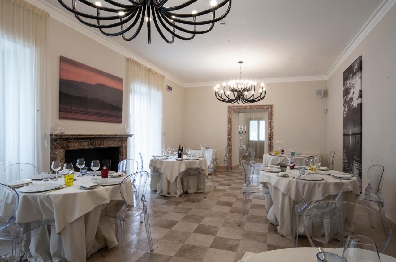 Isola Polvese Resort Castiglione del Lago Exteriör bild